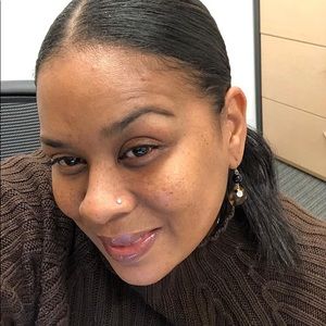 Meet your Posher, Janine